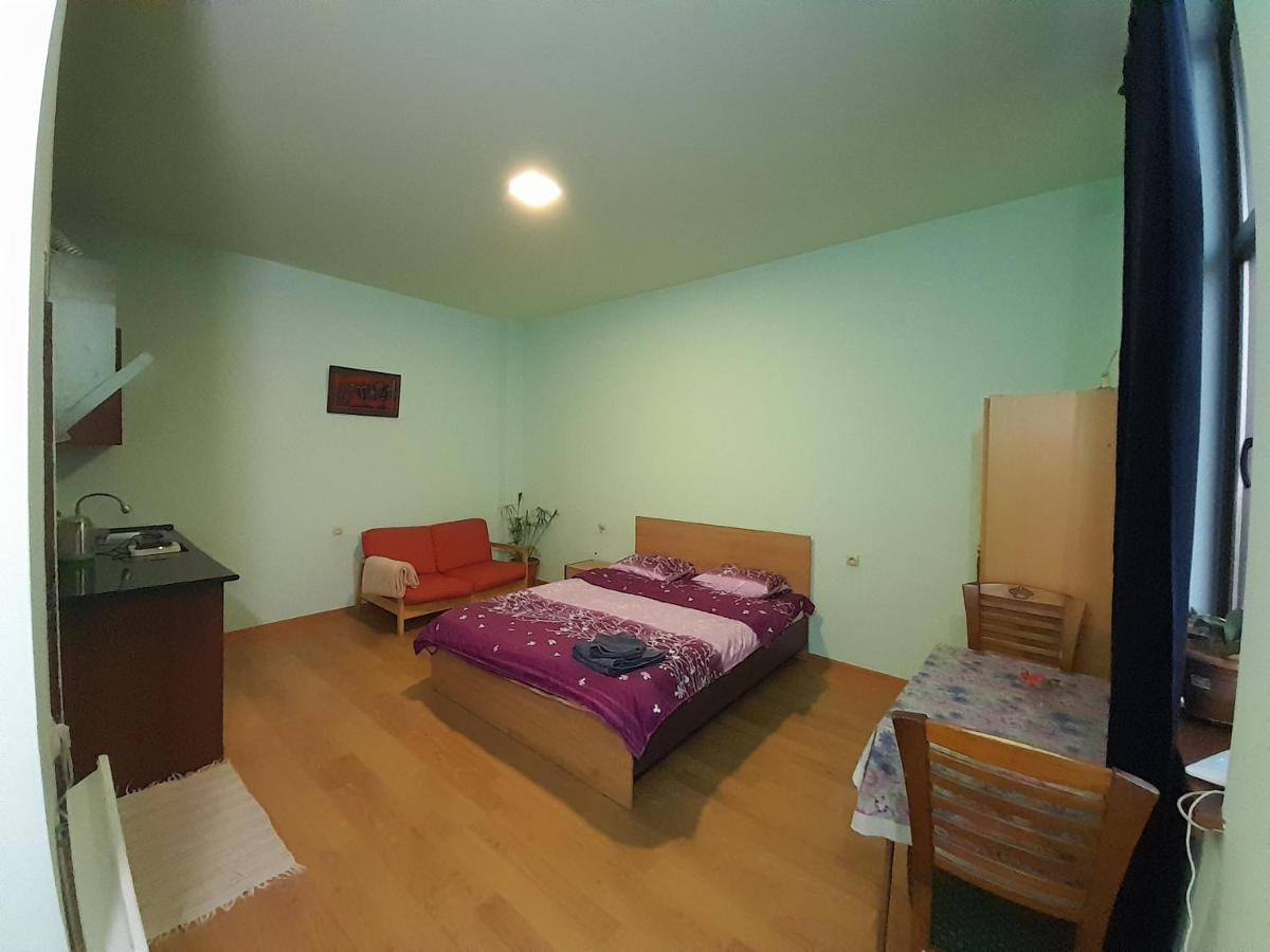 Art Guest House In Kaskad Erevan Exterior foto